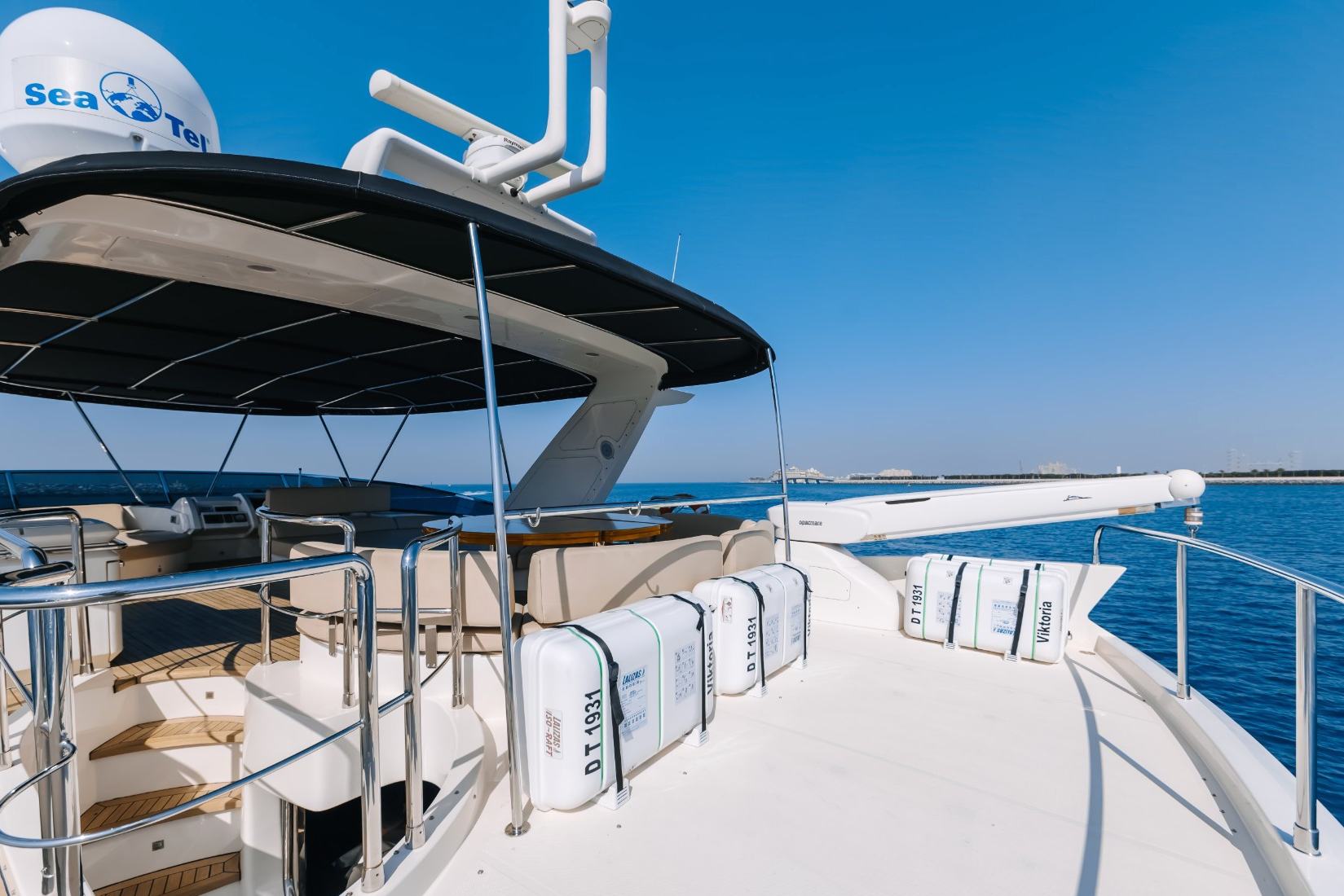 Foto 15: Azimut Viktoria