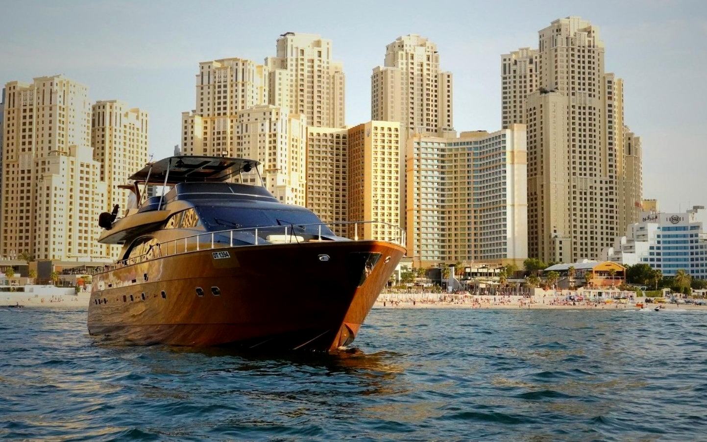 Azimut Anna (85 Fuß)