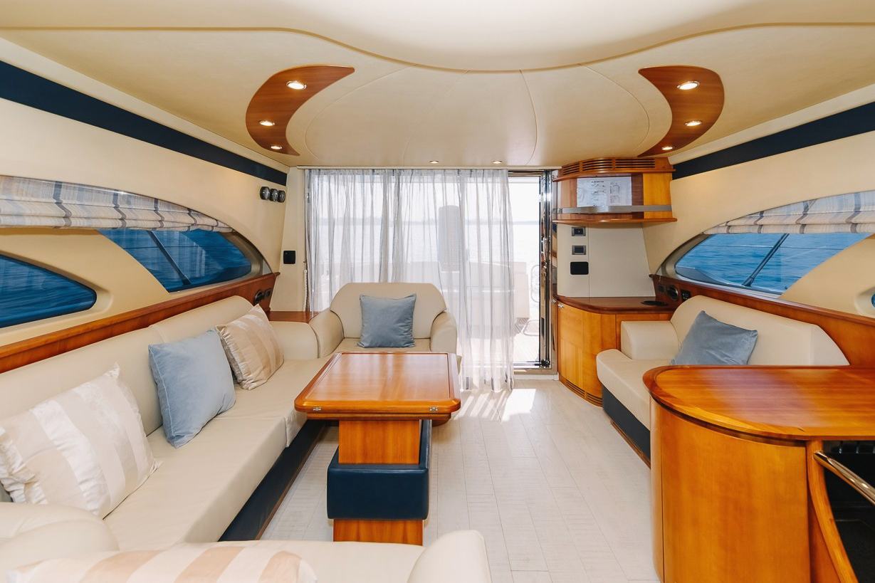 Foto 6: Azimut Candy