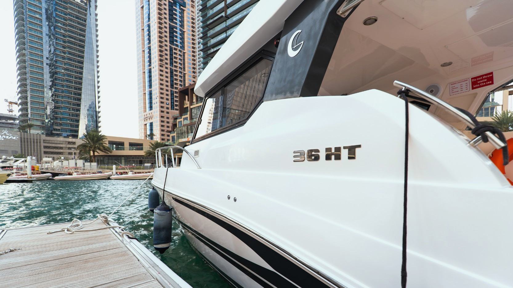 Foto 7: Silver Craft Thunder
