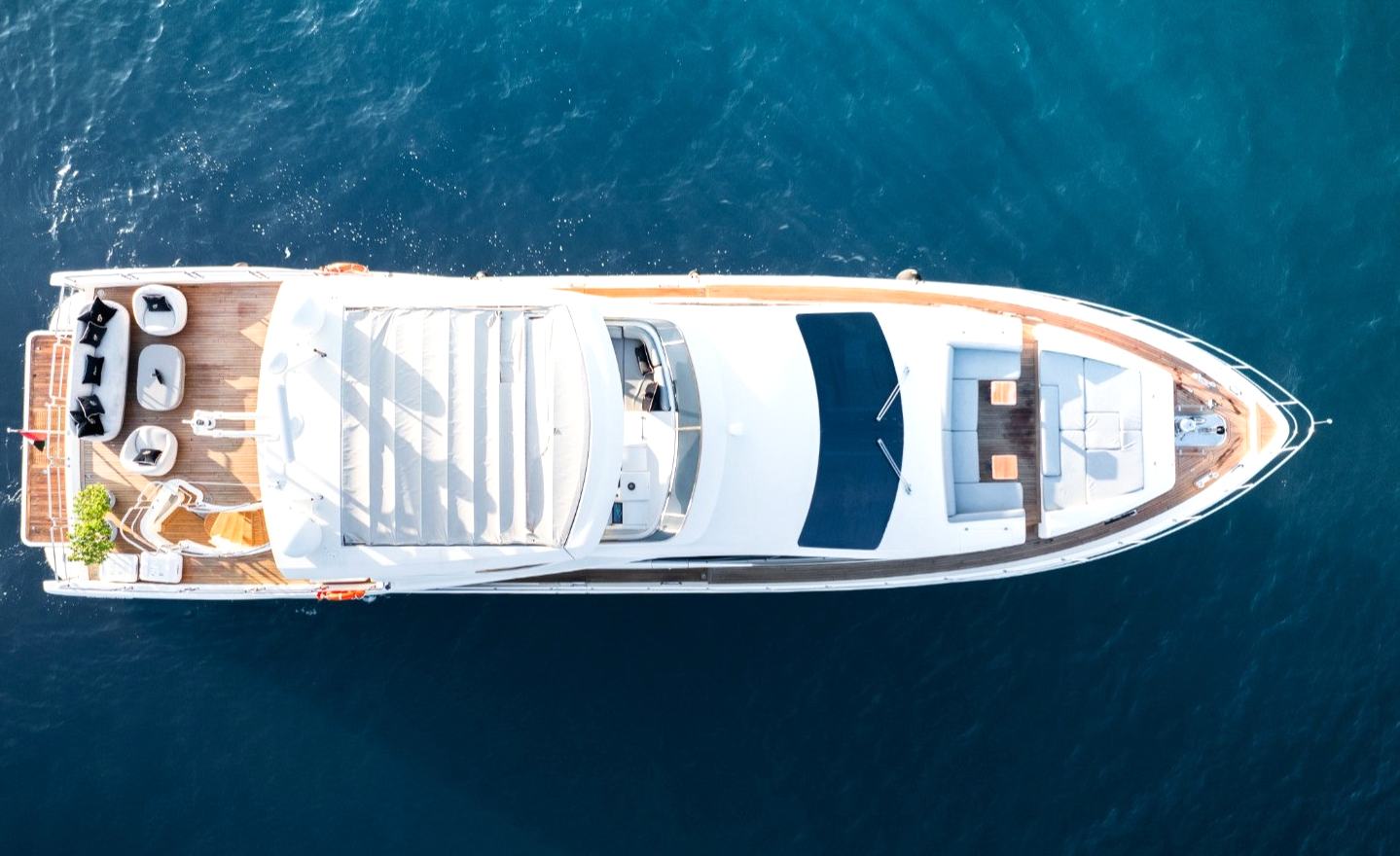 Azimut Satisfaction (88 Fuß)