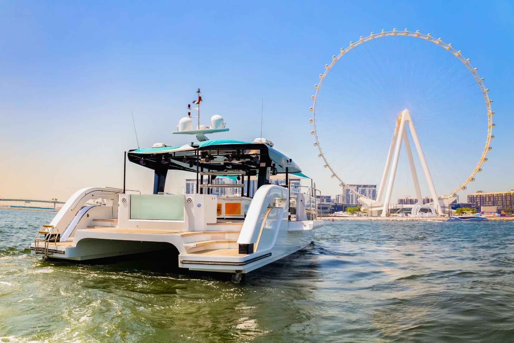 Foto 11: Catamaran Ozone
