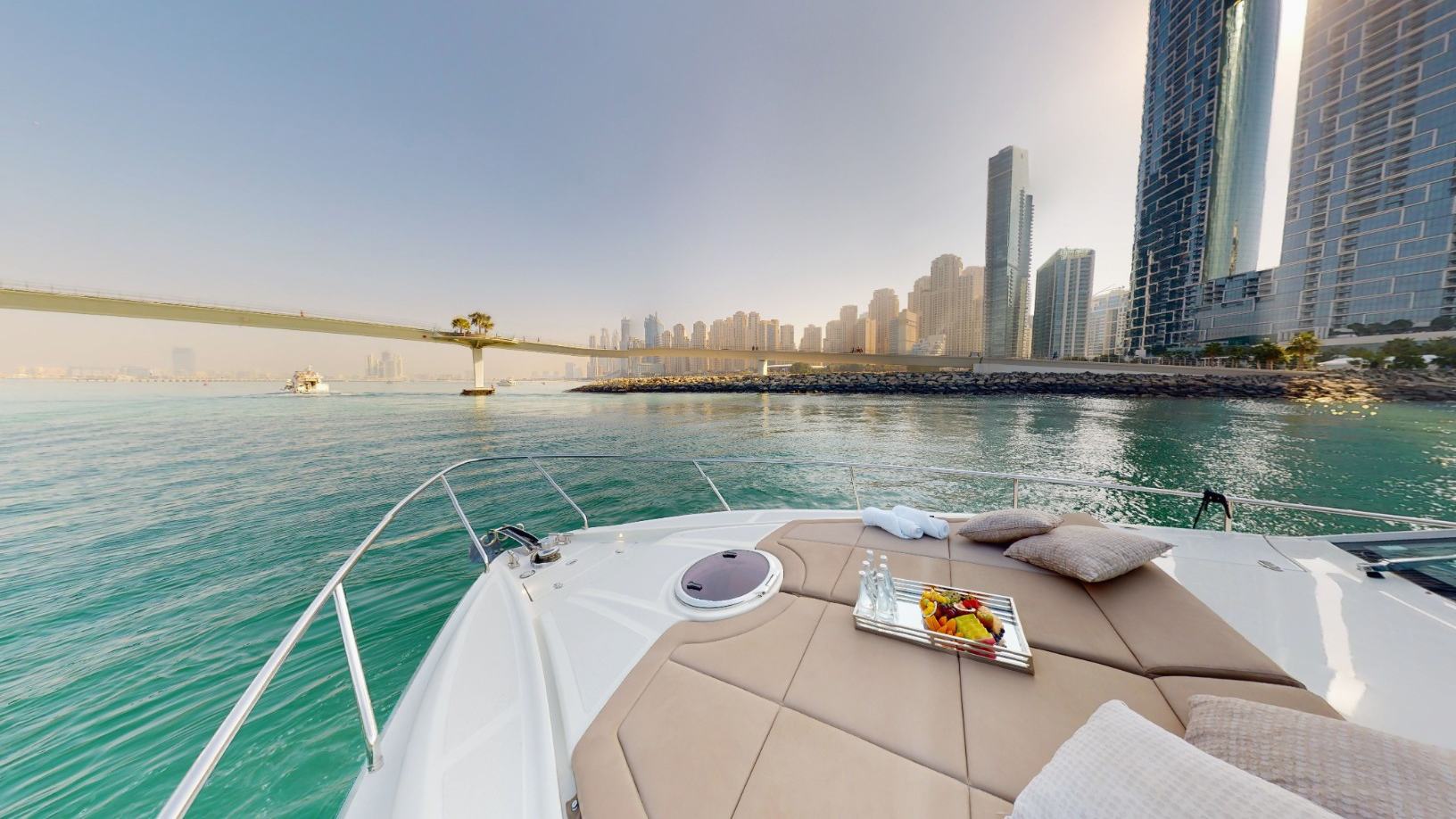 Foto 10: Pershing 5X Pearl White
