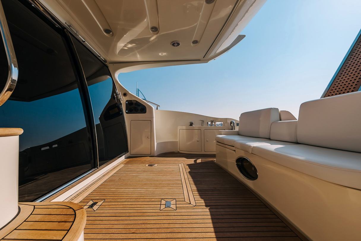 Foto 7: Azimut 8ofUs