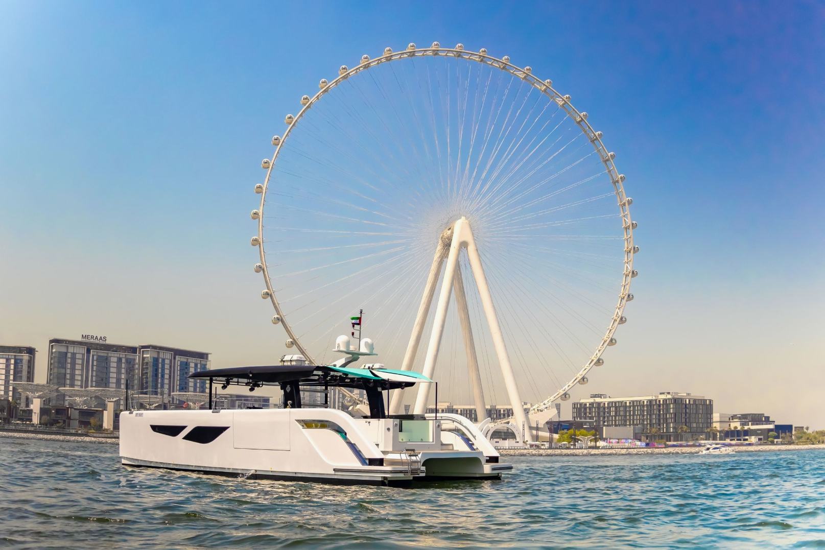 Foto 13: Catamaran Ozone