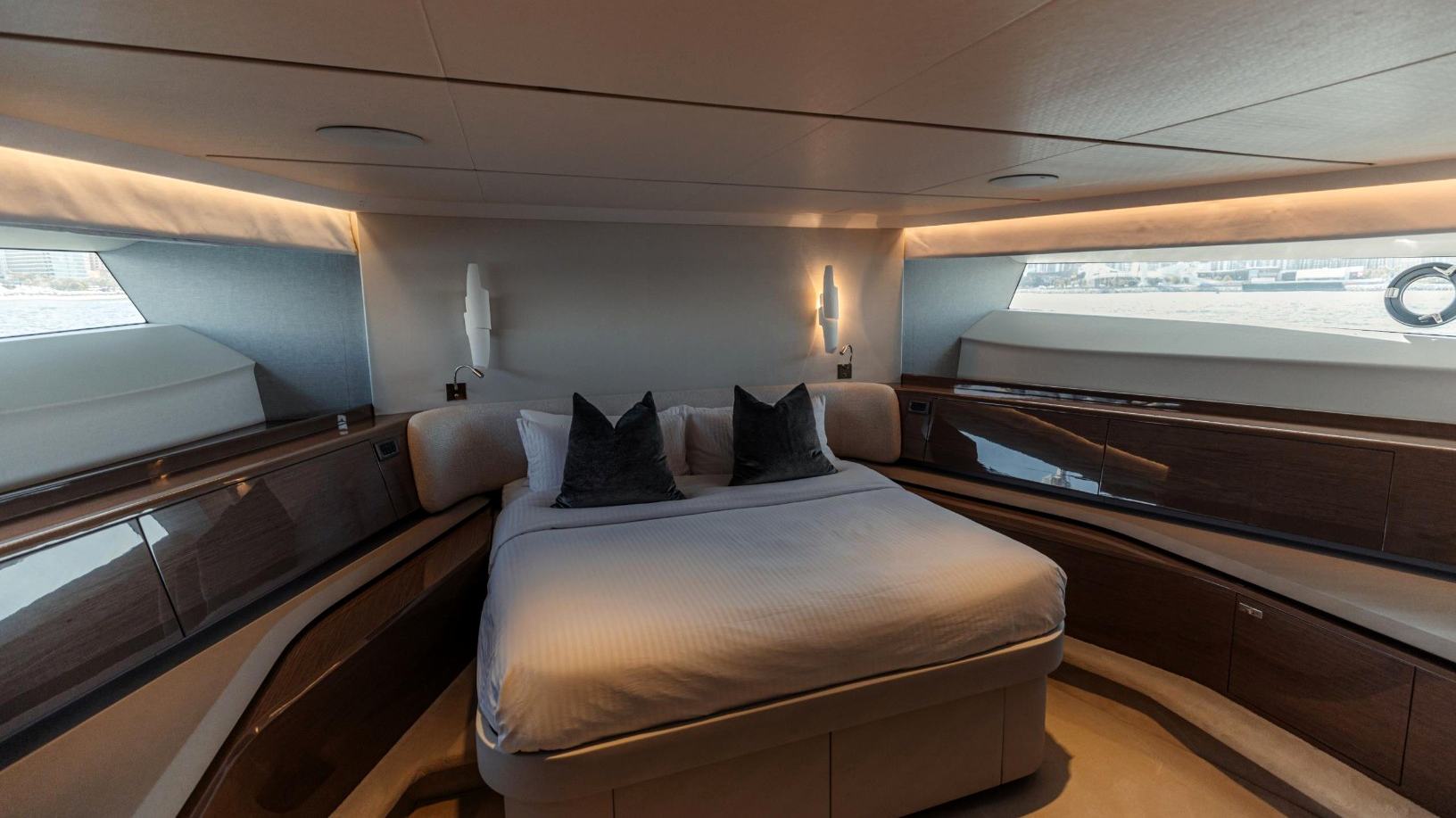 Foto 14: Princess 95X Super-flybridge