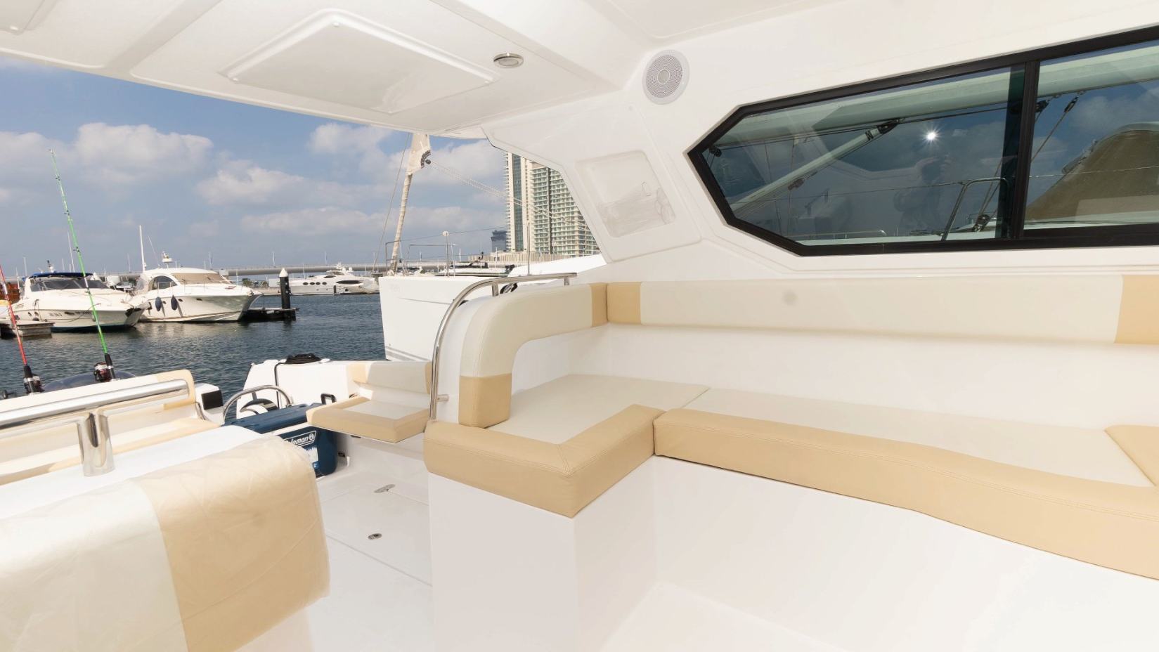 Foto 2: Silver Craft Storm
