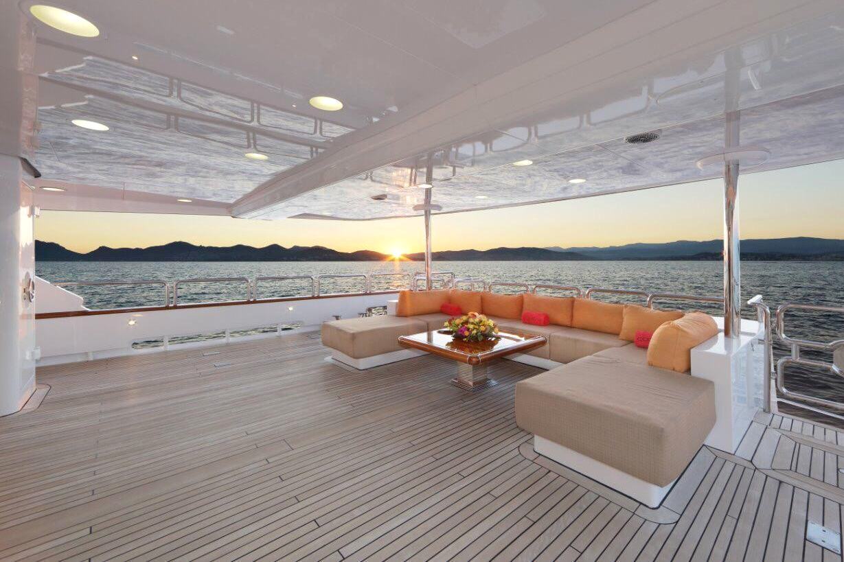 Foto 6: Benetti Code 8