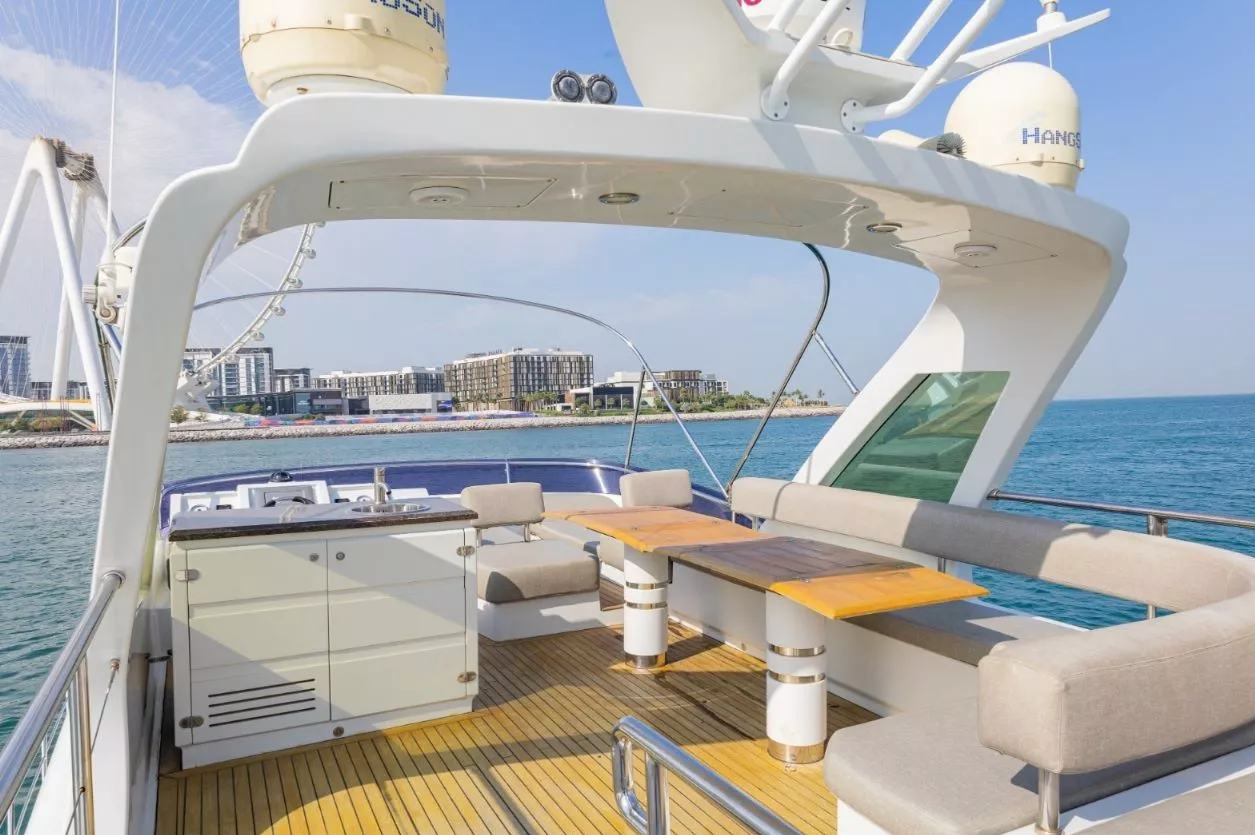 Foto 3: Azimut Lana