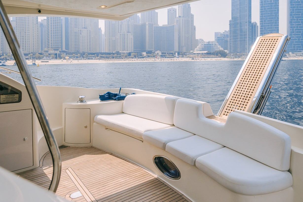Foto 4: Azimut Monica