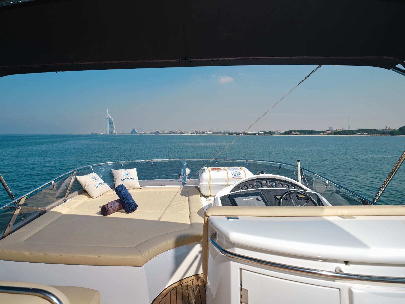 Foto 7: Sunseeker Satoshi