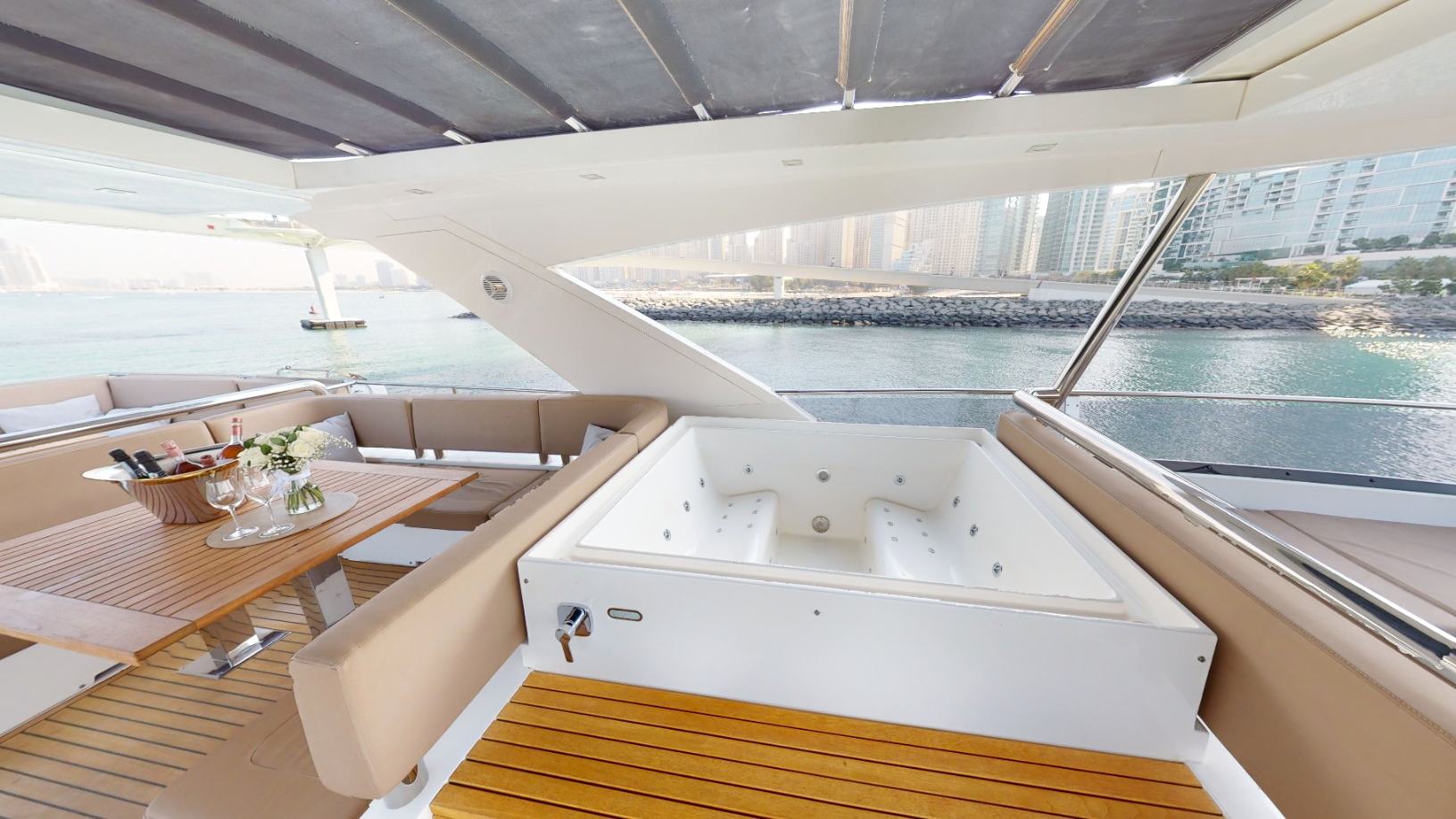 Foto 3: Galeon
