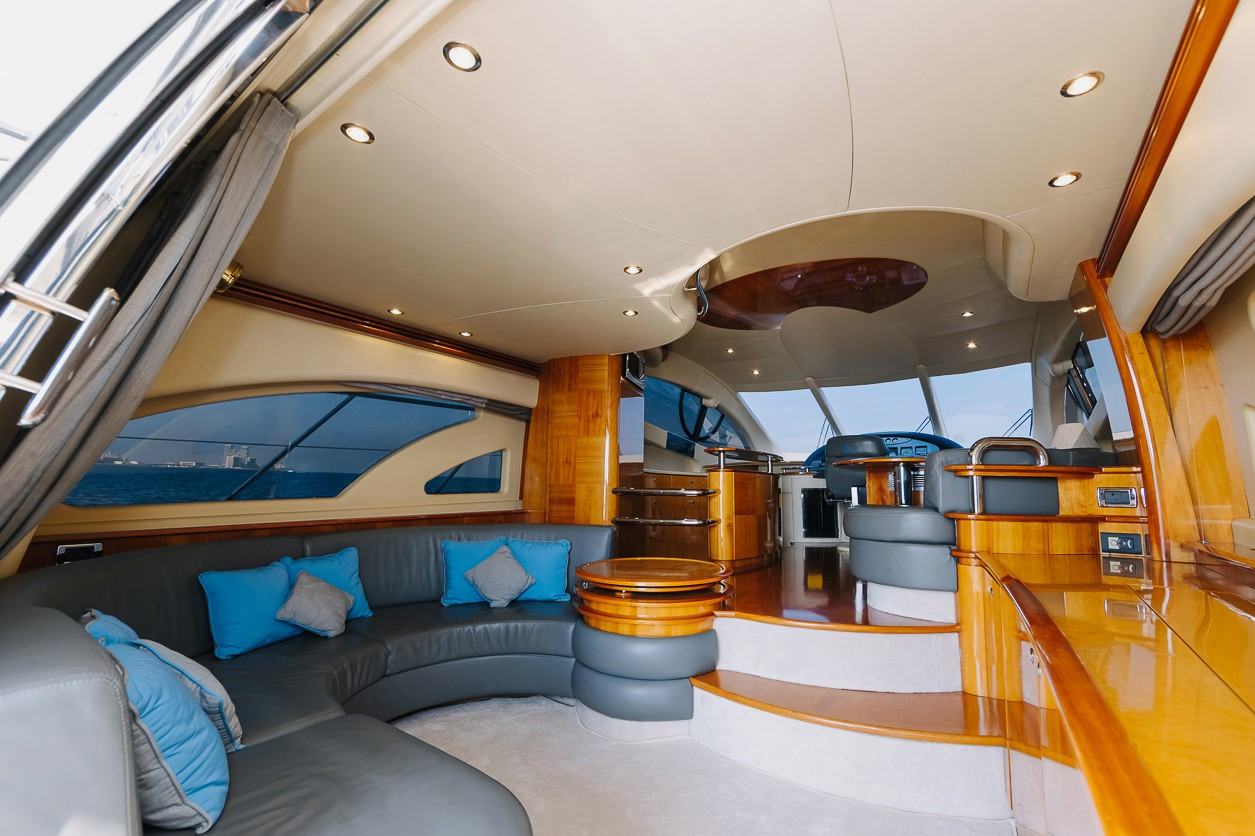 Foto 5: Azimut 8ofUs