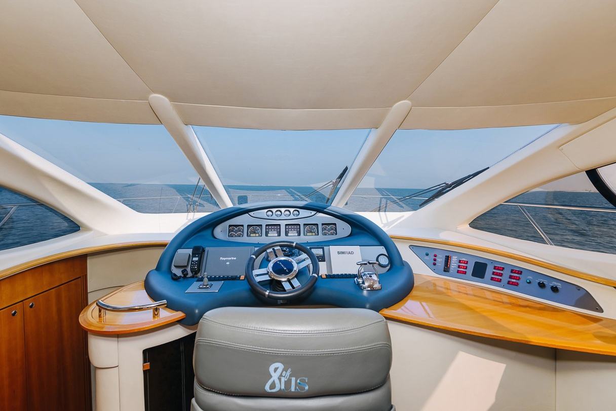 Foto 4: Azimut 8ofUs