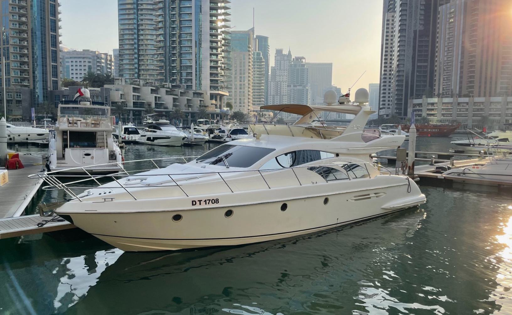 Foto 2: Azimut Grand Crew